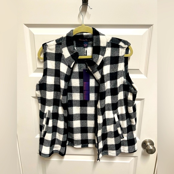Fuzzy vest patchwork - Picture 1 of 4